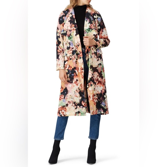 Badgley Mischka Jackets & Blazers - Badgley Mischka Dark Floral Duster Jacket in floral printed crepe Size 6